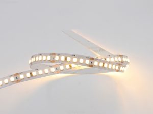 Bandă LED SMD2835