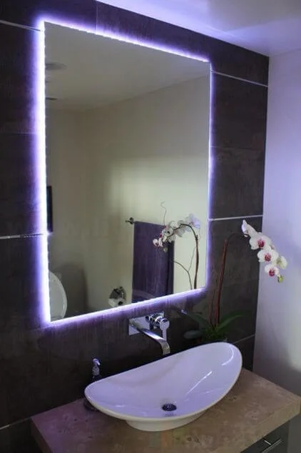 led strip light for mirror