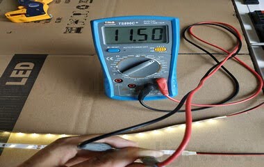 led strip light voltage drop 12v test (2)