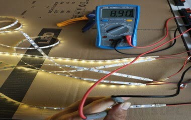 LED ストリップ ライトの電圧降下 12v テスト (5)