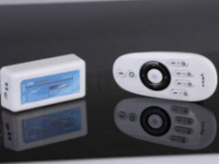 2.4G تجميع وحدة تحكم لون واحد LT-2.4G-DW1 2.4G grouping single color controller LT-2.4G-DW1