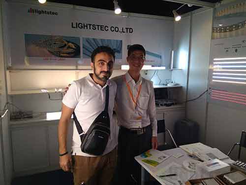 lighting-show-for-led-strip-light-supplier-led-tape-light-manuafcturer-led-aluminum-profile-wholesaleled-extrusion-supplierled-linear-light-customer-and-supplier-meeting-lightstec-3