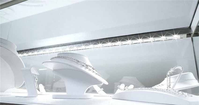 شريط إضاءة LED للاستخدام في علبة عرض المجوهرات