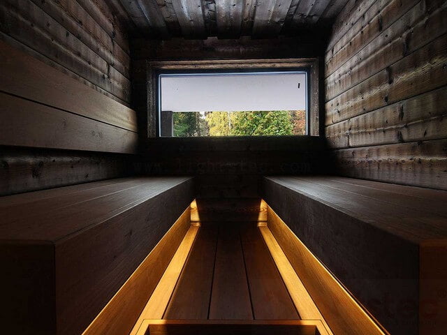 strip light under cabinet