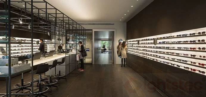 led linear light use in glass store lighting (2)
