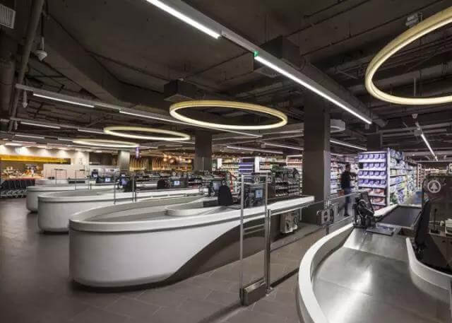 led linear light use in supermarket 3