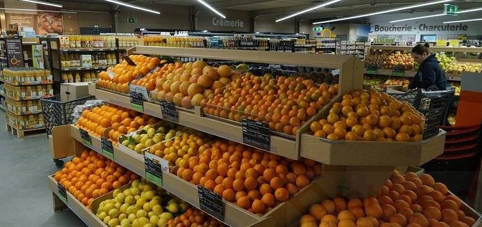 led linear light use in supermarket lighting (5)