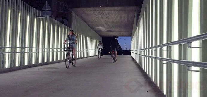 led linear light use in tunnel lighting (3)
