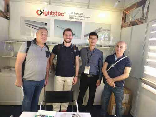 lightstec-factory-in--hong-kong-lighting-fair--2018-led linear light