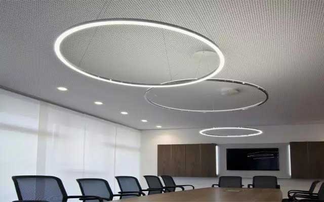 linear-light-use-in-office-5