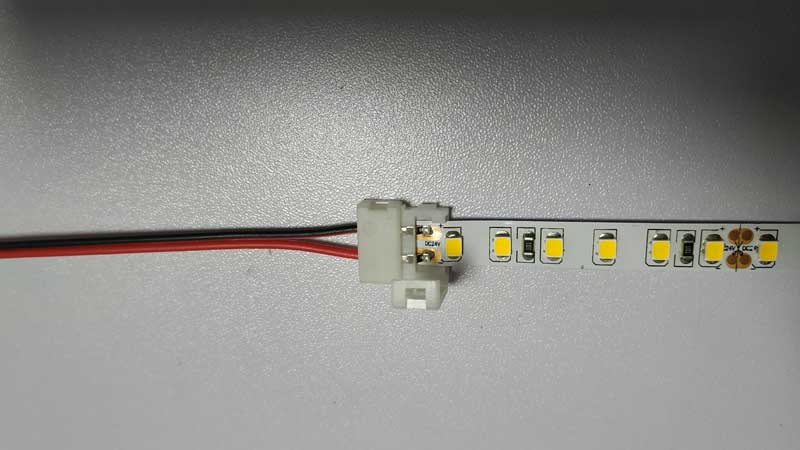 5,connector-the-strip-light