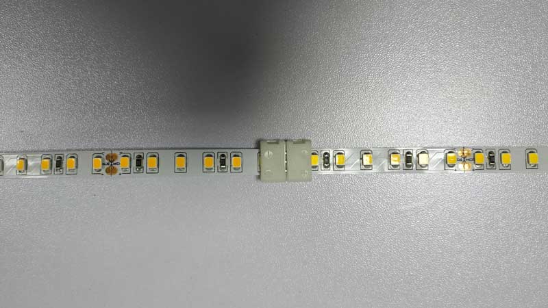 9,middle-connector-and-strip-light-step-3