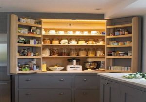 cabinet-light-in-kitchen