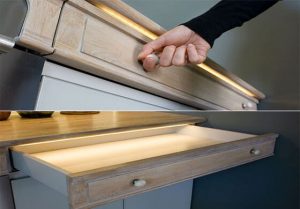 led-cabinet-light-in-locker