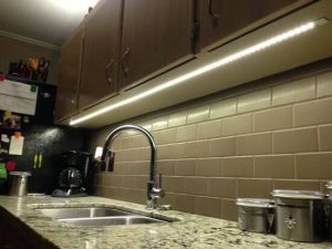 led cabinet light under cabinet