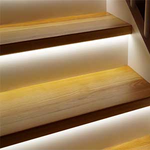 led-strip-light-ideas-stair-lighting-3