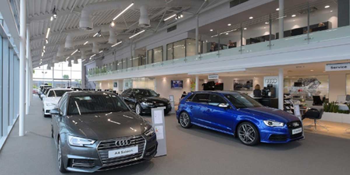 AUDI-SHOWROOM-LED-LINEAR-LIGHT