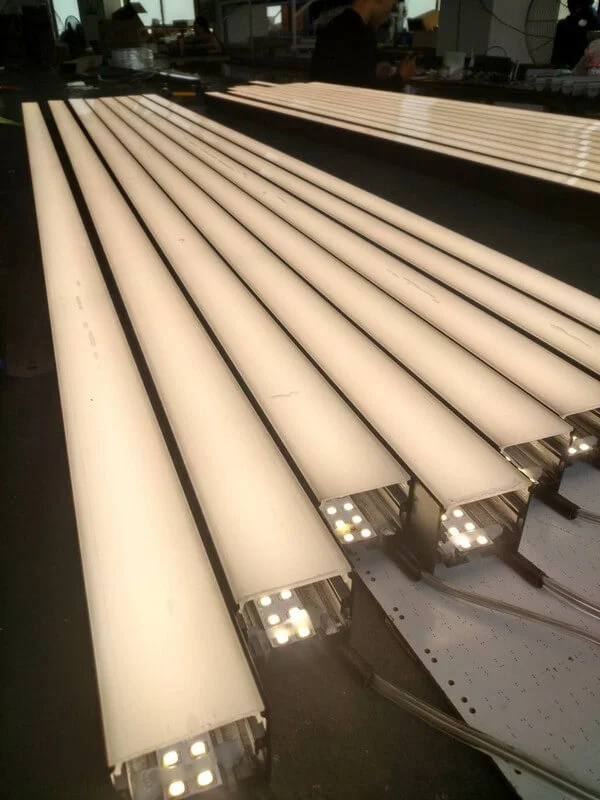 led linear light suspend