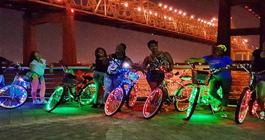 Iluminat de design pentru biciclete folosind bandă de lumină LED