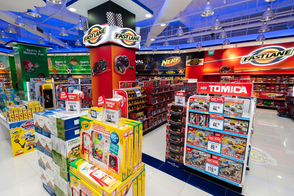 led strip light in toysrus store 5 led strip light in toysrus store 5