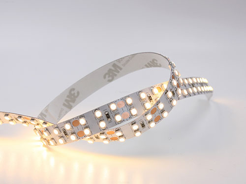 teplá biela 3528-240-24-double-LED-strip-light