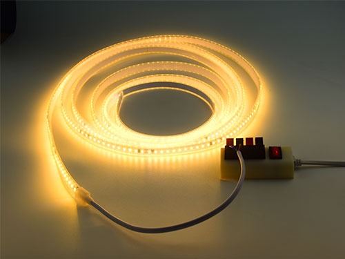 led-strip-220v-vs-12v