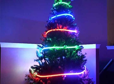 Custom-Christmas-lighting