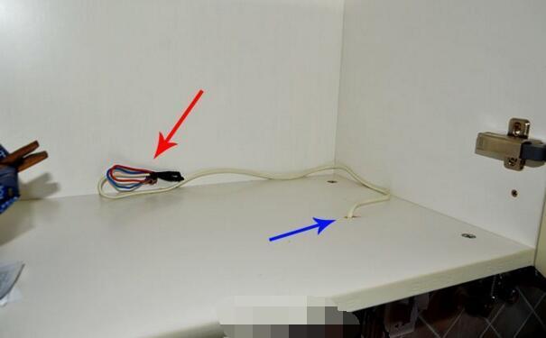cabinet light wiring 3