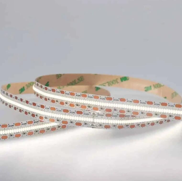 SMD2010 LED STRIP LIGHT WW 4